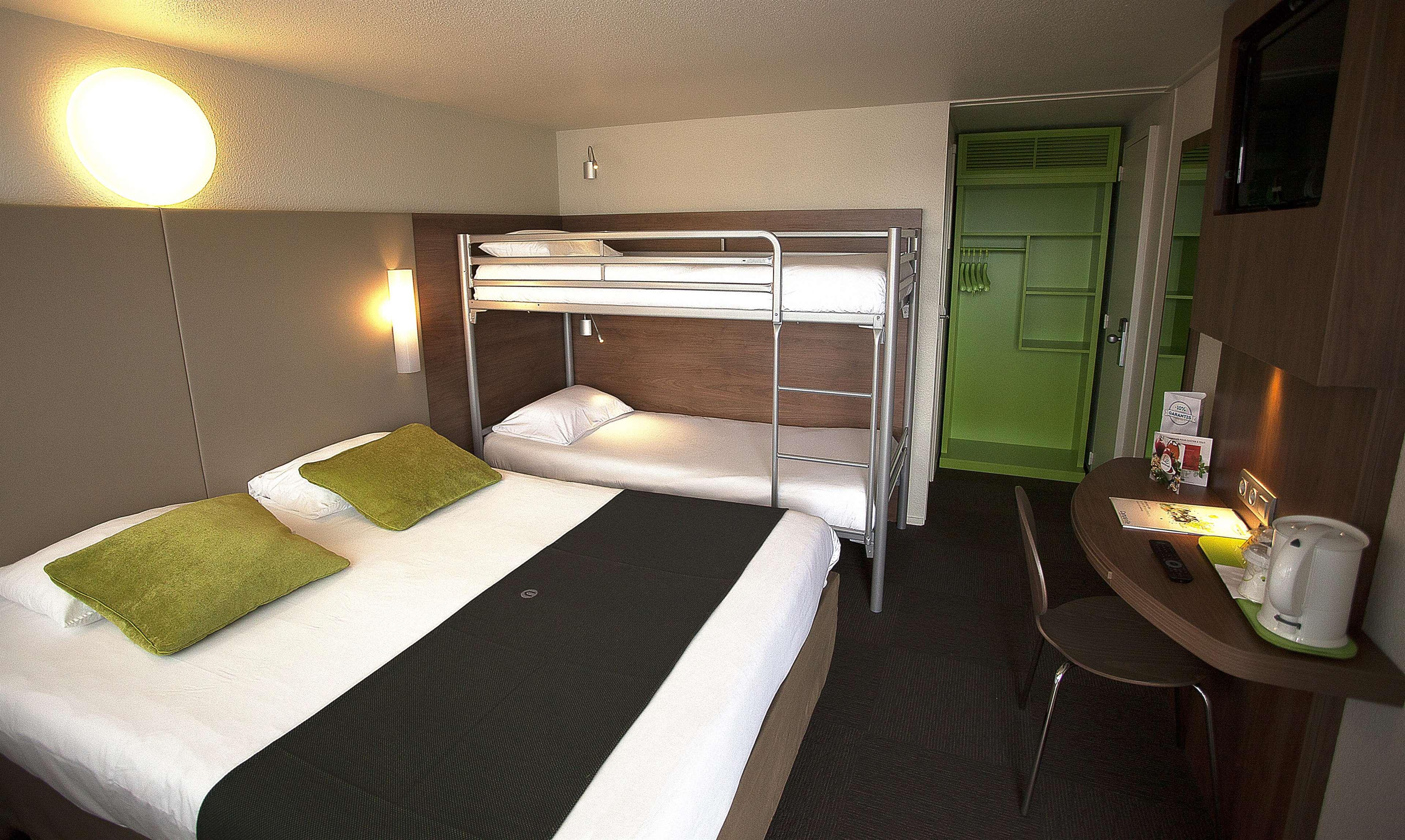 Hotel Campanile Bourges Nord - Saint-Doulchard Exterior foto