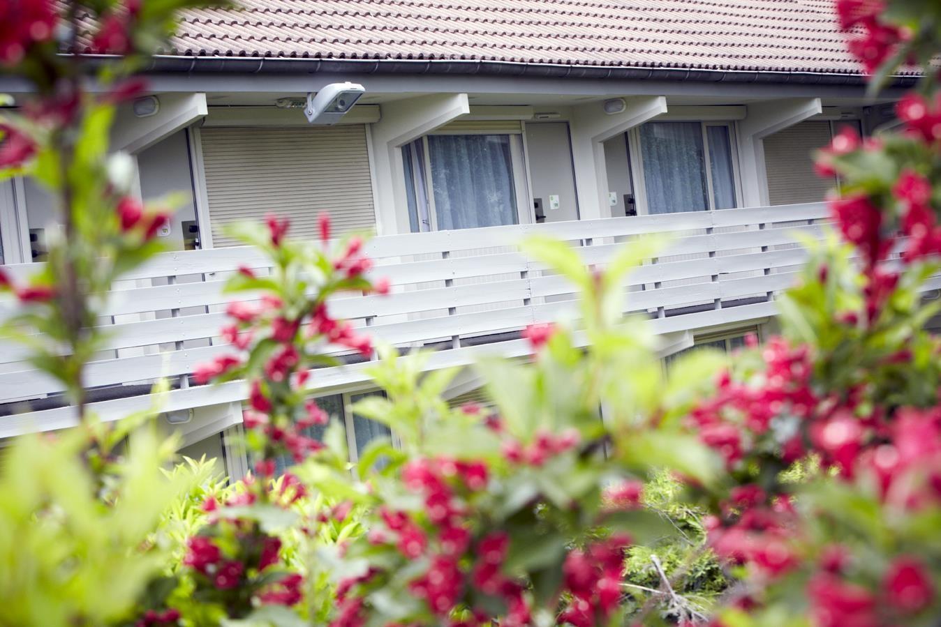 Hotel Campanile Bourges Nord - Saint-Doulchard Exterior foto